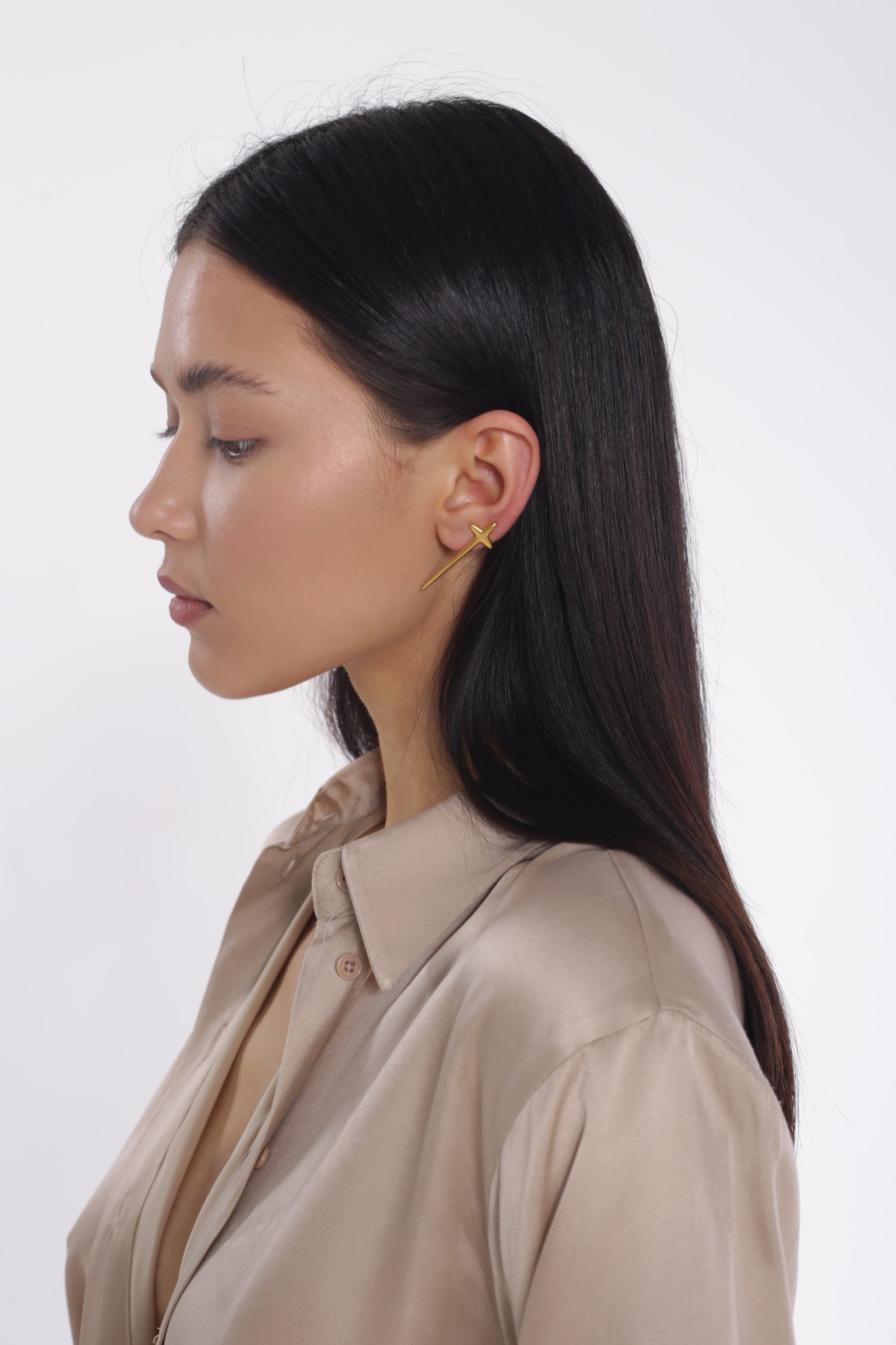 Baptism Mono Earring Gold Back Side Angle numi kyiv