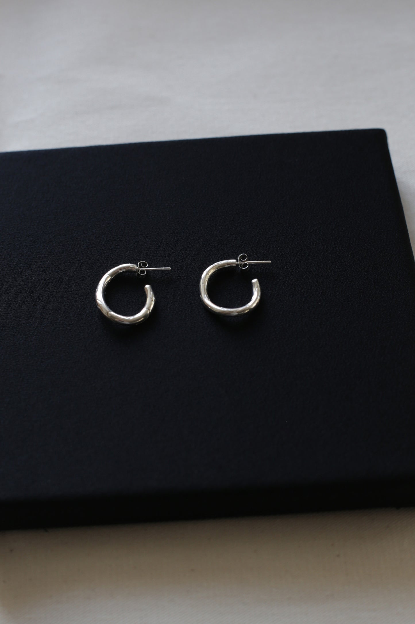 Lia_Earrings_Silver_numi_kyiv