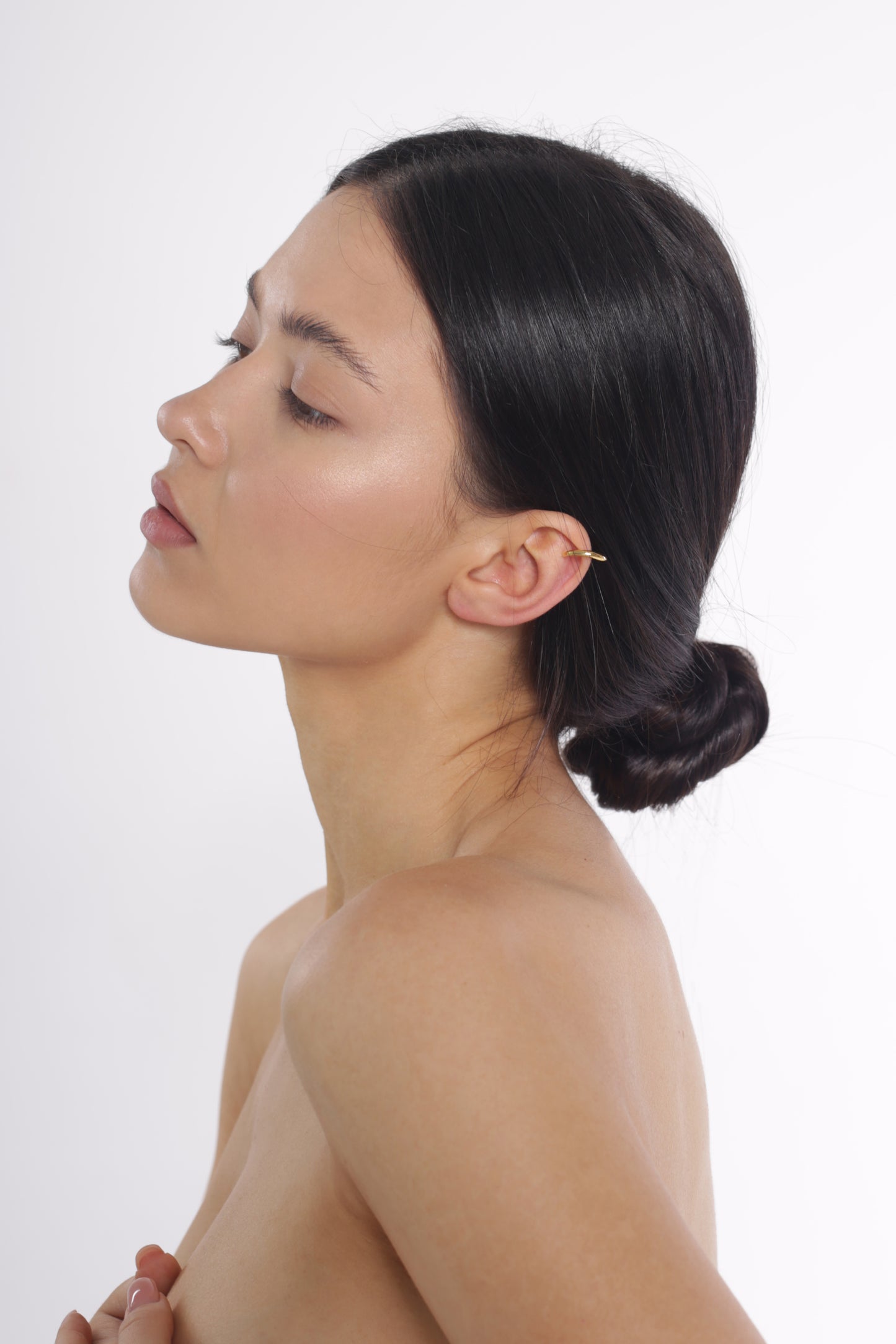 Lūna Cuff Gold, Back Side Close-Up