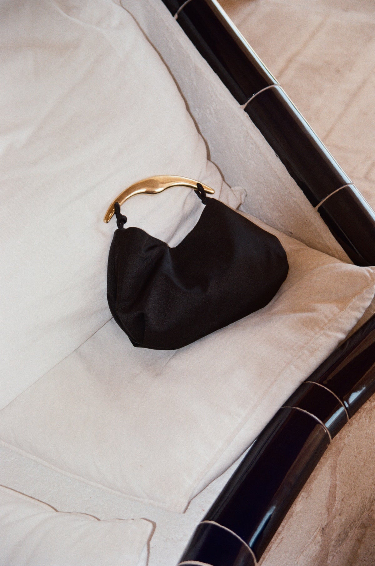 Luna-Cocktail-Bag-numikyiv